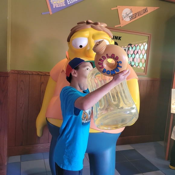 Universal Studios The Simpsons Doughnut Cup Bottle - Picture 15 of 16